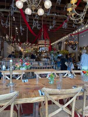 Della Fattoria Downtown