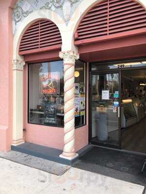 Venice Avenue Creamery