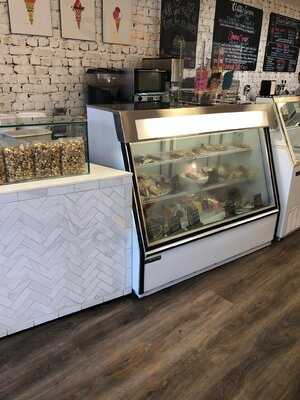 Venice Avenue Creamery