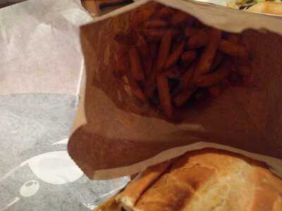 Bozzelli's Italian Deli