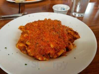 Modern Restaurant & Lounge