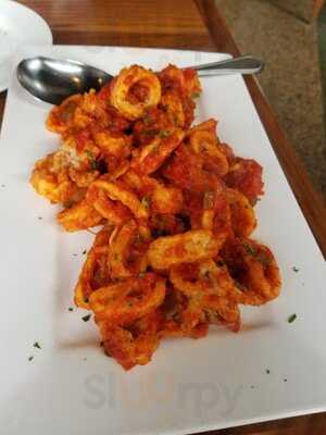 Modern Restaurant & Lounge