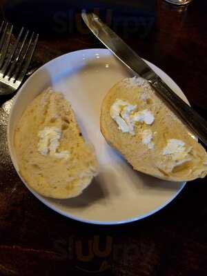 Carvers Steaks And Seafood