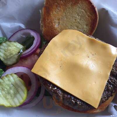 Bub's Burgers And Ice Cream