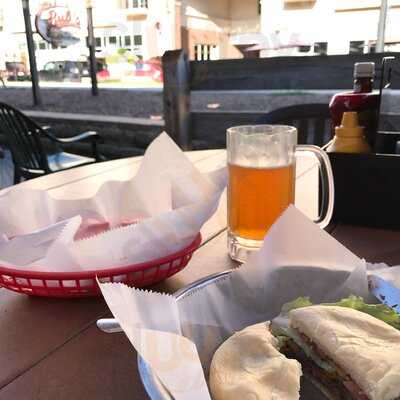 Bub's Burgers And Ice Cream