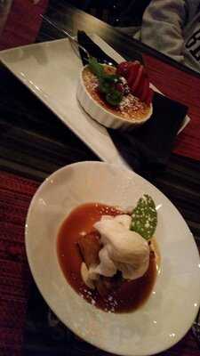 Hoof & Vine Steakhouse