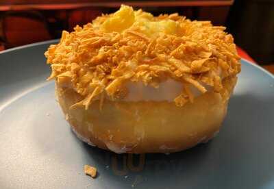 Mad Dog's Creamery & Donuts