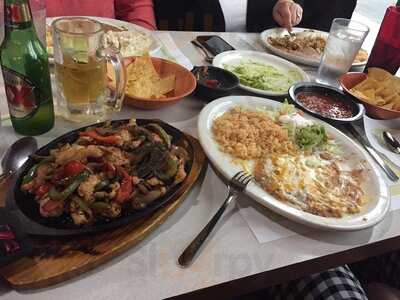 Los Garcia Mexican Food