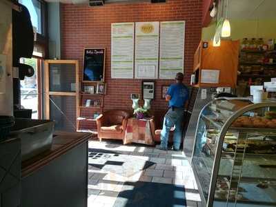 Kelly's Bakery &  Cafe