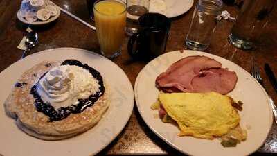 Cg Public House And Catering