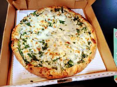 Saratoga Pizzeria