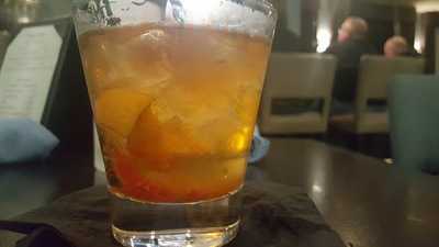 Aqua Restaurant & Lounge