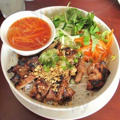 Pho Vn Cuisine