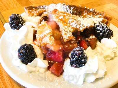 Le Croissant Restaurant