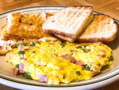 Le Croissant Restaurant