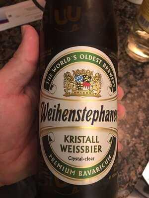 Wunderbar Sports Bar & Grill