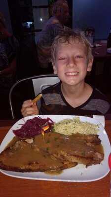 Wunderbar Sports Bar & Grill