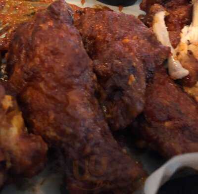 J T's Porch Saloon & Eatery