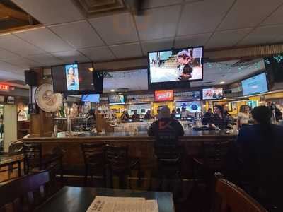 J T's Porch Saloon & Eatery