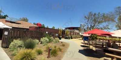 Laquanitas Brewing Company