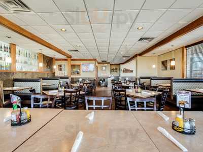 Cousin's Restaurant And Lounge