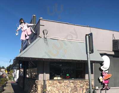 Pinky's Pizza Parlor