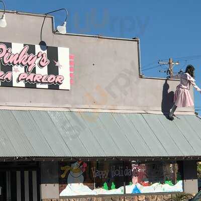 Pinky's Pizza Parlor