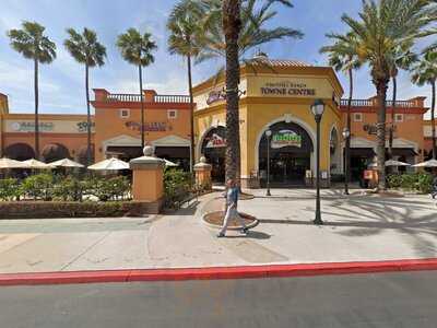 Daphne's California Greek