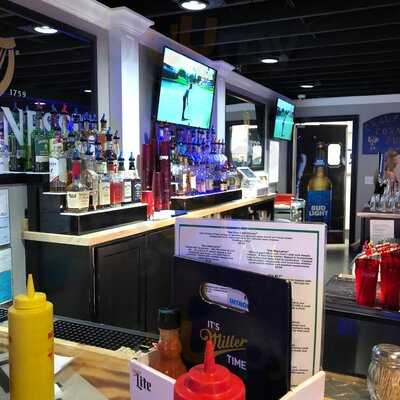 Crawford's Corner Pub