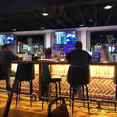 Crawford's Corner Pub