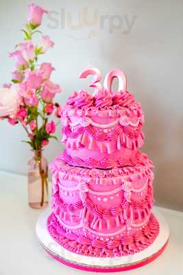 Janet's Cakes & Catering