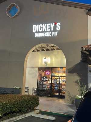 Dickey's Barbecue Pit