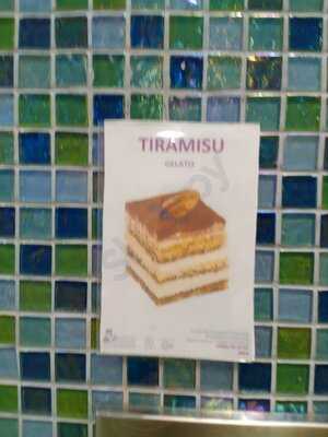 Swurlz Frozen Yogurt