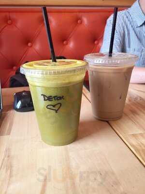 Chatty Cathy Coffee & Juice Press
