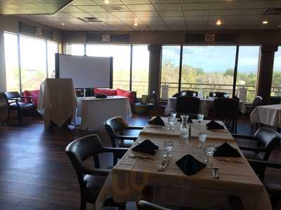 Edge Steakhouse & Sports Lounge