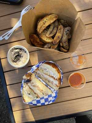 Sarah's -  Eats And Sweets