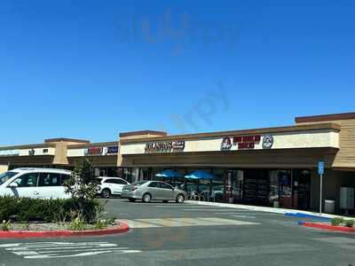 Jolanda's Cafe & Catering