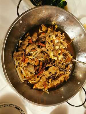 Mandarin Chinese Halal Restaurant