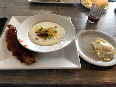 Marinos Pizza & Subs