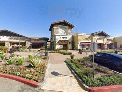 Daphne’s California Greek