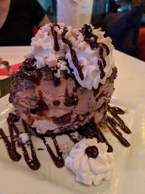 Fat Kahuna's Beach Side Grille