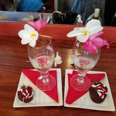 Fat Kahuna's Beach Side Grille