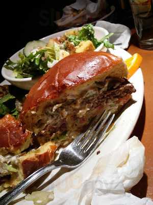 Euro Bistro & Chocolate Cafe