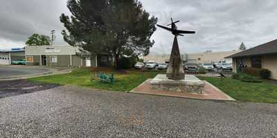 Wings Grill And Expresso Bar