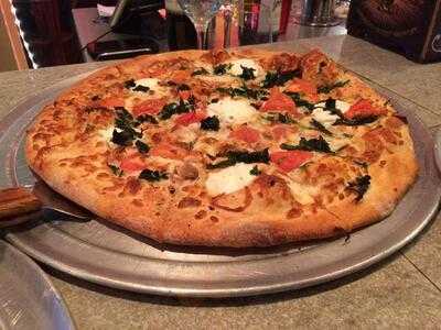 Bruno's Beachside Pizzeria