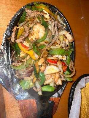 Cocos Mexican Restaurant Bar & Grill