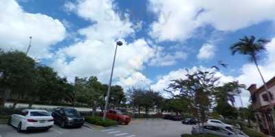 Tropical Smoothie Cafe