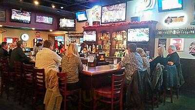 James' Third Base Sports Bar And Grill