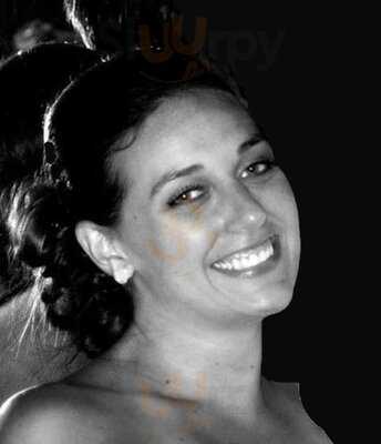 The Avenue Tavern & Grille