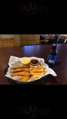 The Avenue Tavern & Grille